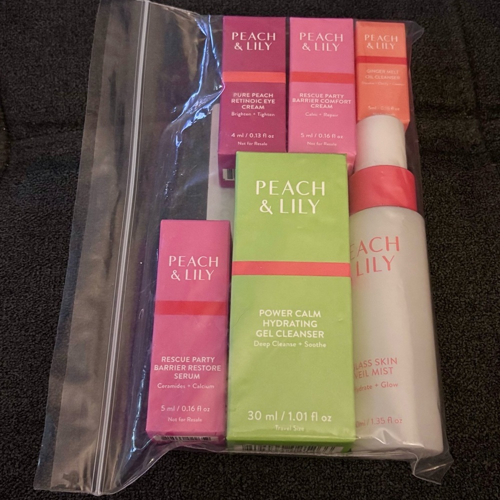 Peach & Lily Skincare Set - Picture 2 of 5